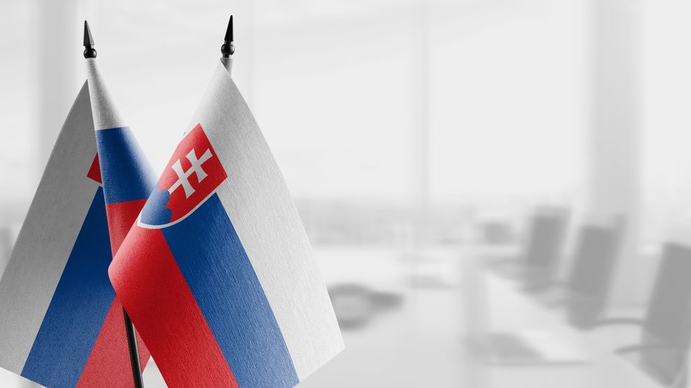 Slovenský státní dluh přijde draho. Země si půjčuje nejdráž po Itálii